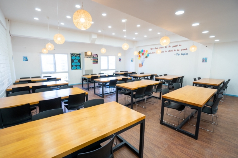 フィリピン留学 Cebu21 - CELLA Premium Campus-Dining Room-2